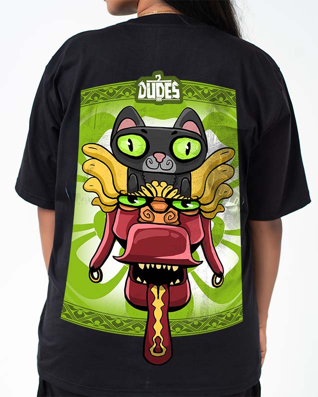 GURAMPIYA OVERSIZED TEE WOMEN